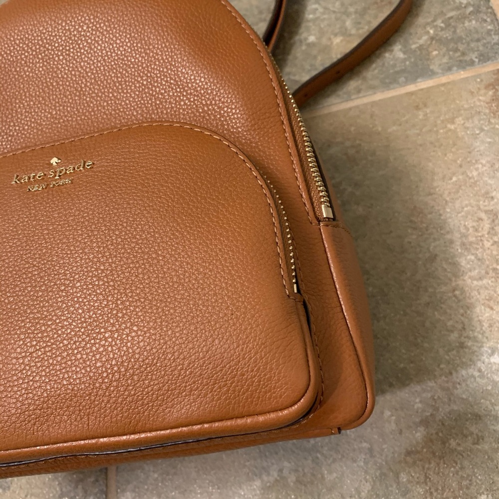 KATE SPADE MEDIUM BACKPACK JACKSON LEATHER BROWN - Picture 3 of 8